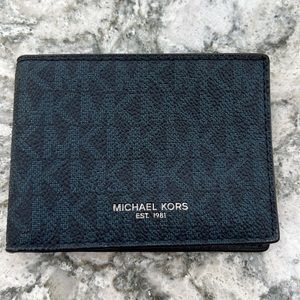 Michael Kors card organizer/mini wallet